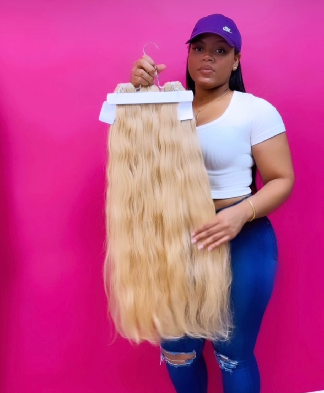 Extensiones De Cabello Rubio 613 Ondulado - AJ Hair Palace